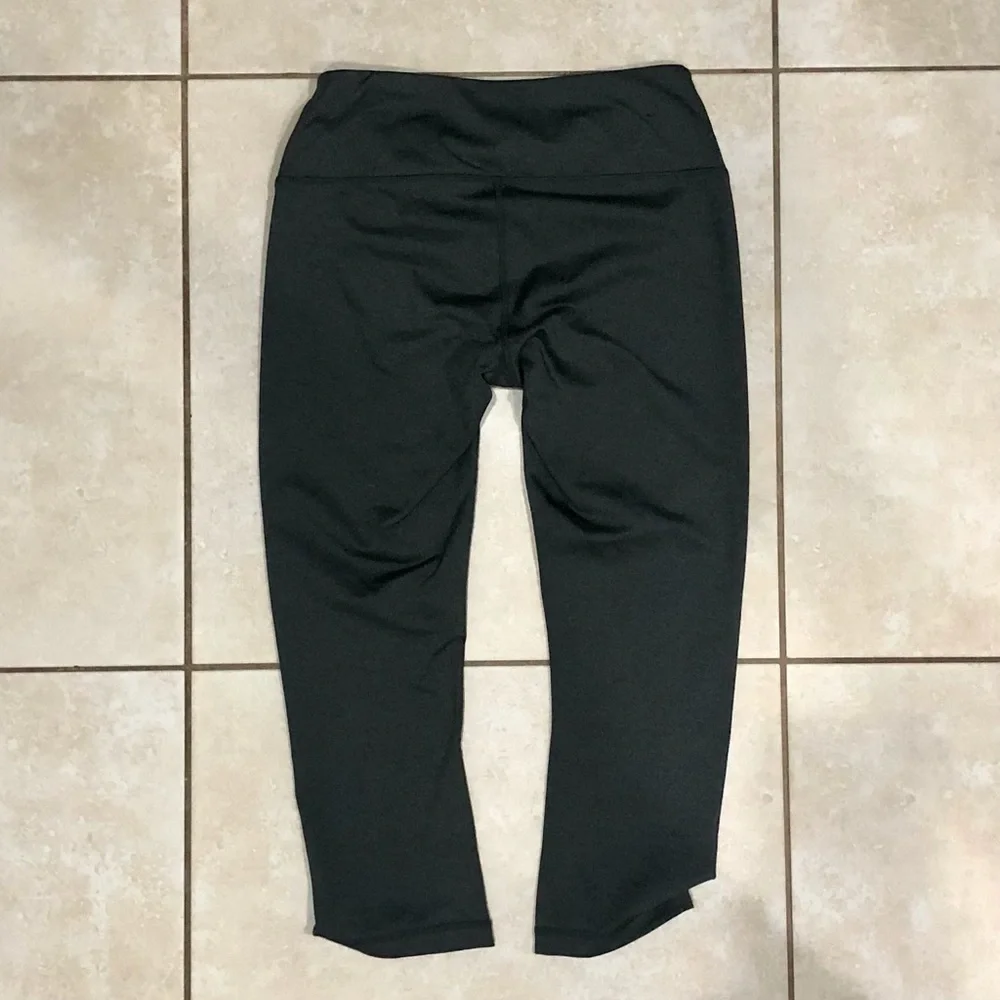Reebok Leggings NWOT Athletic Capris XS
